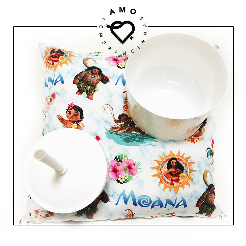 1 amo-lembrancinhas-personalizadas-infantis-brinde-corporativo- almofada-cinema-pipoca-moana