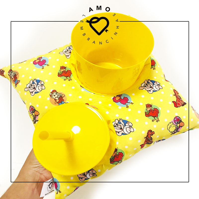 amo-lembrancinhas-personalizadas-infantis-brinde-corporativo-pipoca-cocorico-almofada-cinema